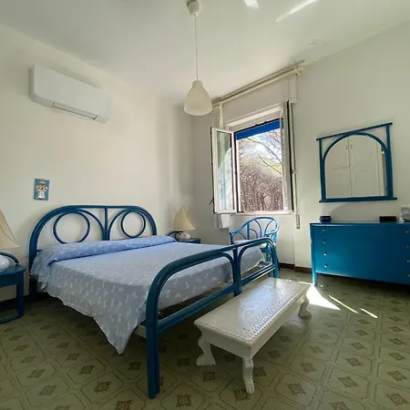 Splendid Detached Villa, Near The Sea * Santa Lucia (Sardinia)