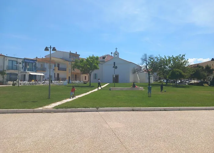 Splendid Detached Villa, Near The Sea *