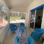 Villa Splendid Detached Villa, Near The Sea