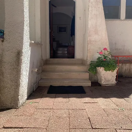 Villa Splendid A Stones Throw From The Sea *