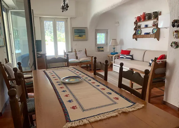 Splendid Detached Villa, Near The Sea Villa Santa Lucia