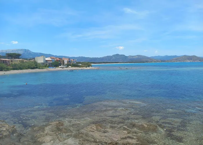 Splendid Detached Villa, Near The Sea *